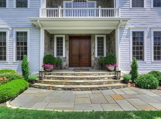 84 Merry Meet Ctr, Fairfield, CT 06824