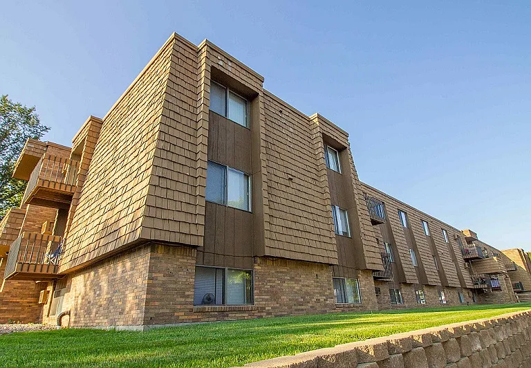 Legacy Village Apartments — Photo 4