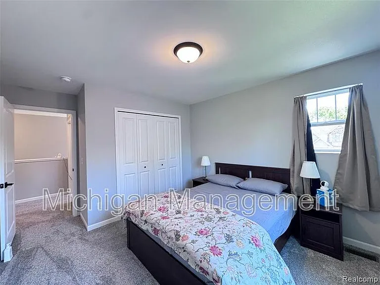 6149 Woodridge Ln — Photo 20