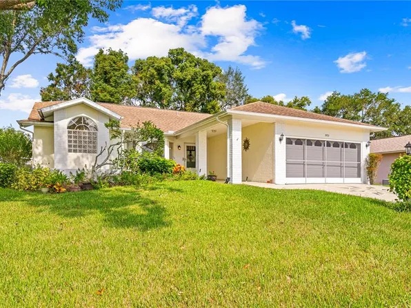 7493 Hidden Hills Dr, Spring Hill, FL 34606