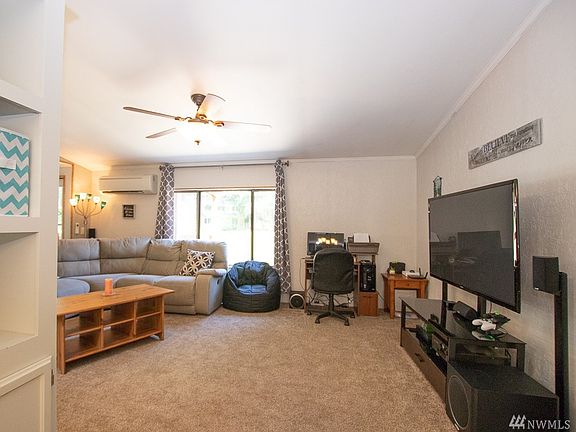 5th image of 13378 Burchard Dr SW