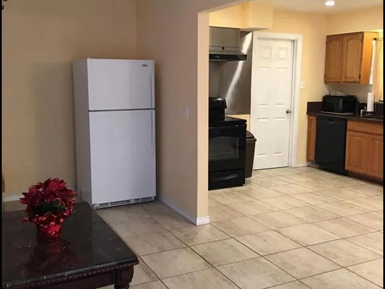 5807 Castle Brook Dr — Photo 20