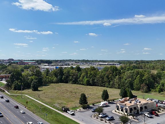 3rd image of 0 N 12th St