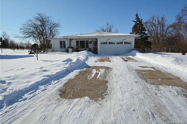1st image of 1456 Huntley Dr
