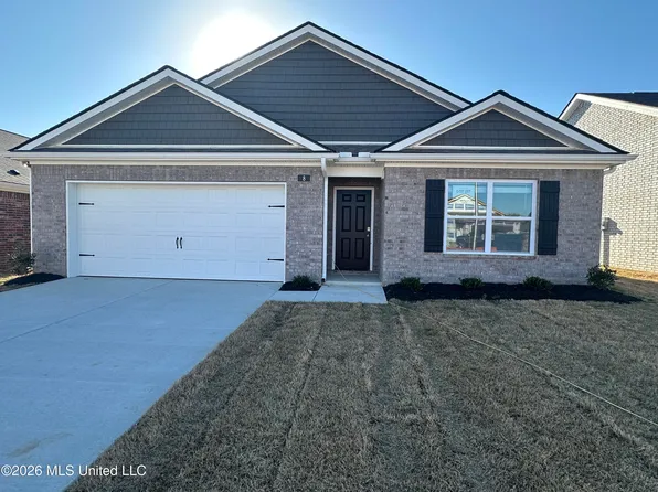 8 S Thorn Tree St, Byhalia, MS 38611