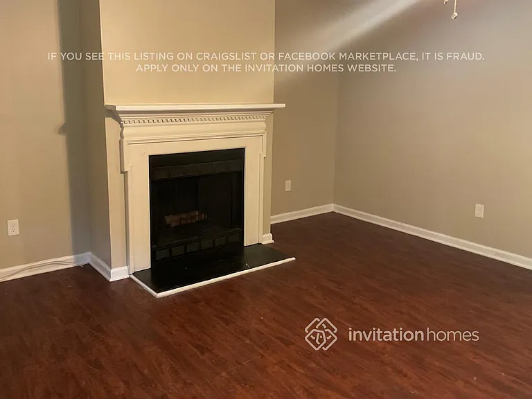 2805 Wildflower Ln — Photo 3