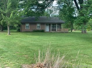 23161 Highway Tt, Versailles, MO 65084