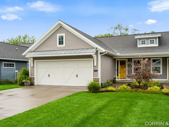 575 Riverbank Cir, Zeeland, MI 49464