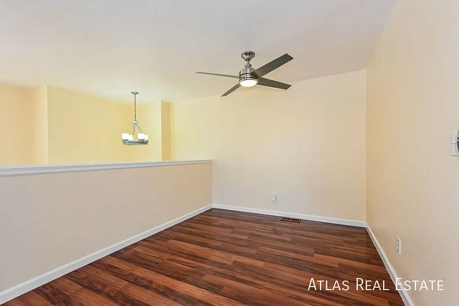 2 Weeks Free Rent & Free 55" Tv If Moved In By 9/30! Beautiful 3bd/2ba Home Near Buckley Space Fo... — Photo 4