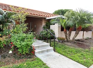 2172 Via Mariposa E UNIT P, Laguna Woods, CA 92637