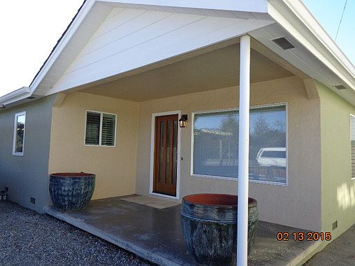 2nd image of 3550 Soquel Ave