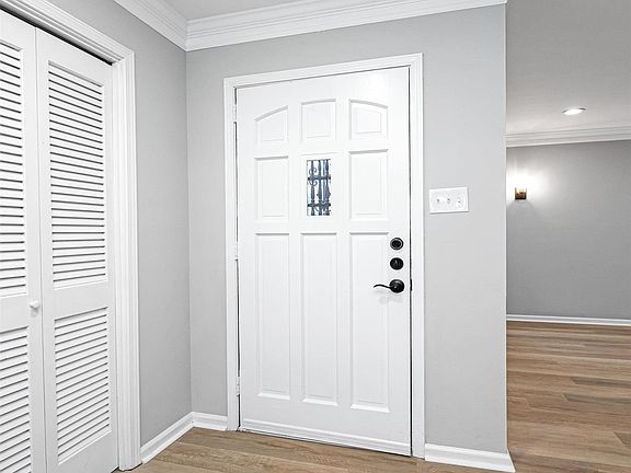 3rd image of 2508 Hawksbury Ln