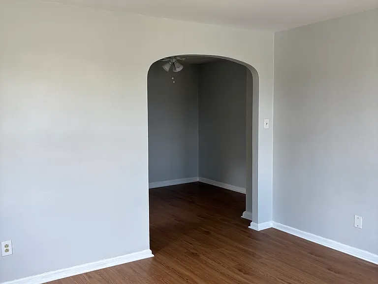 3156 Wellington St #2 — Photo 13