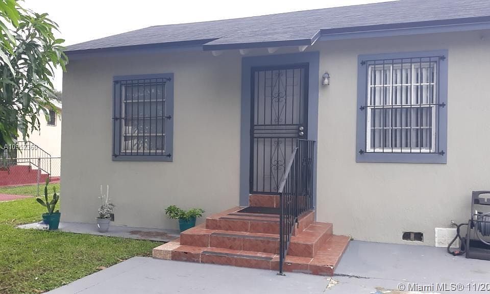 1st image of 2500 NW 24th Ave #0