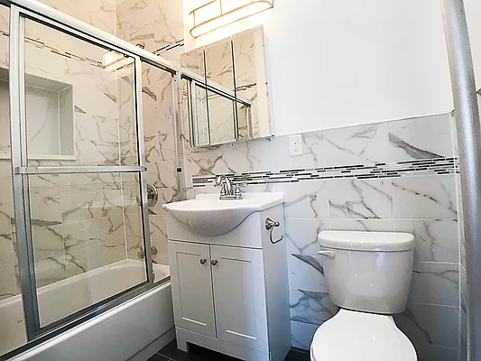 Rented by Francine Realty | media 18