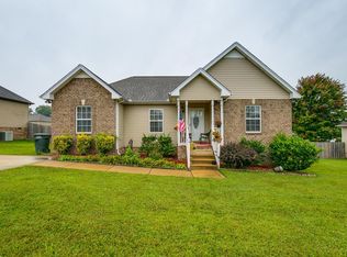 432 Palamino Ln, Springfield, TN 37172