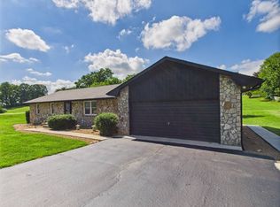 19429 Heritage Dr, Abingdon, VA 24211