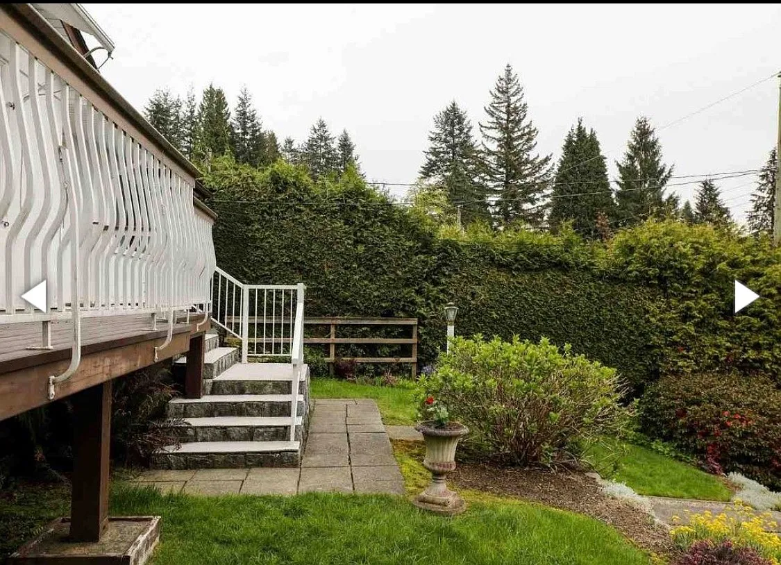 3 bed, 2400 sqft, $4,800 — Photo 3