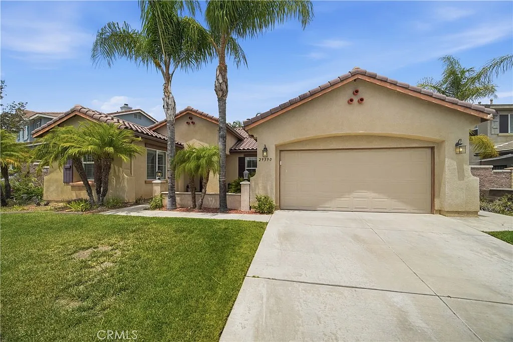 4 bed, 2.5 bath, 2444 sqft, $3,500 — Photo 1