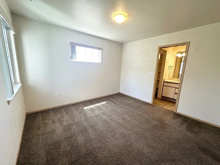 10697 W Halstead Ln #201 — Photo 23