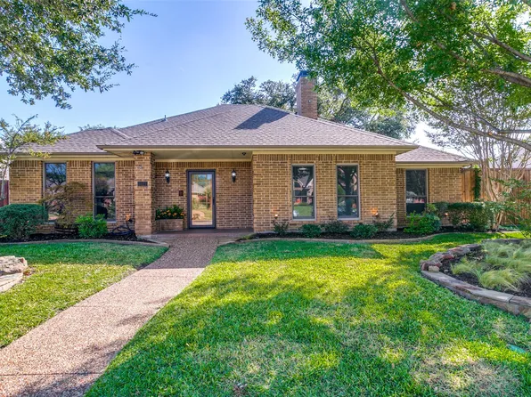 1021 Clinton St, Carrollton, TX 75007