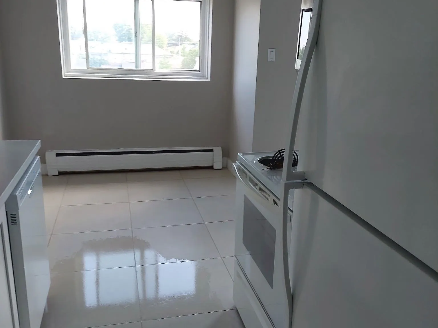2 bed, $1,680 — Photo 2