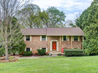 11904 W Kings Gate Rd, Knoxville, TN 37934