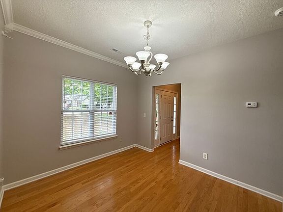 4th image of 432 McGinn Grove Dr