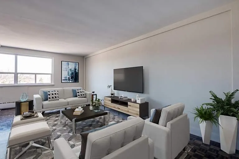2 Regal Rd — Photo 10