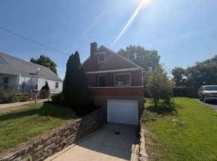 8266 Lyness Dr, Cincinnati, OH 45239