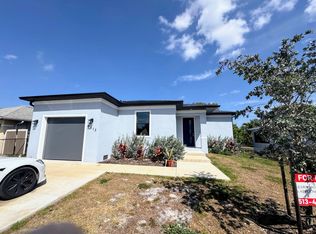 5313 Martin St, Naples, FL 34113