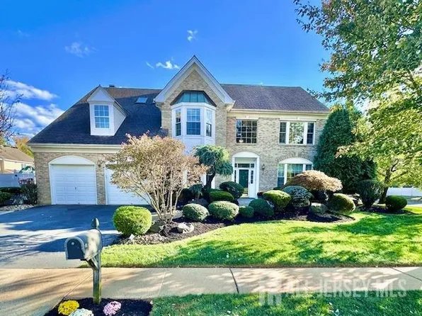 290 Seton Hall Dr, Freehold, NJ 07728