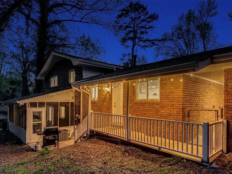 3490 Turner Heights Dr — Photo 4