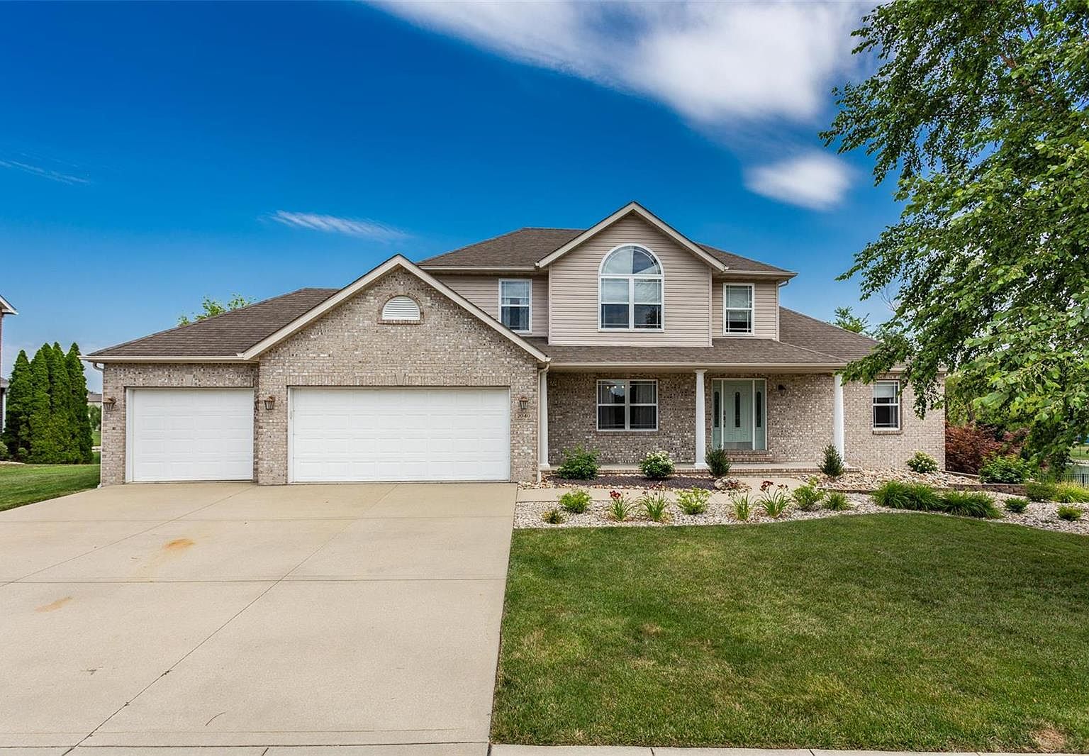 2040 Grandview Dr, Saint Jacob, IL 62281 Zillow