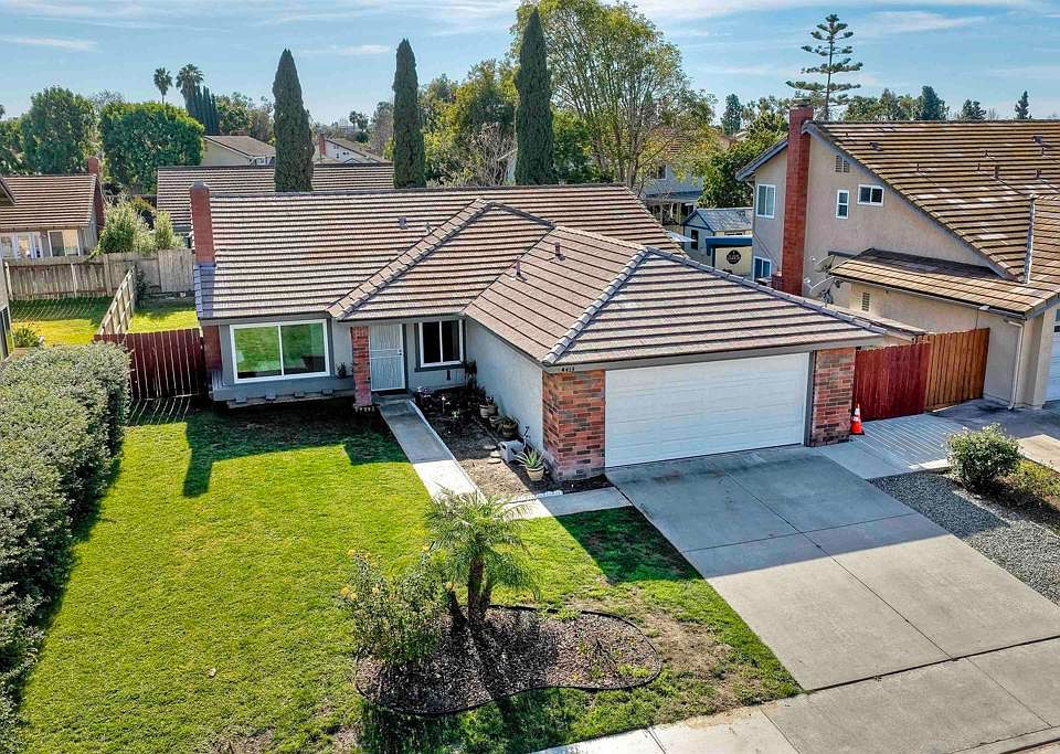 1st image of 4413 Point Degada