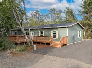 352 N Falcon St, Rockaway Beach, OR
