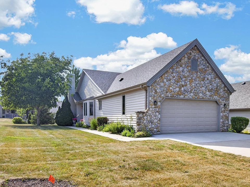 1st image of 404 Greenvalley DRIVE