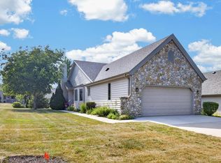 404 Greenvalley Dr, Racine, WI 53406
