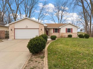 2190 Crocus St, Portage, IN 46368