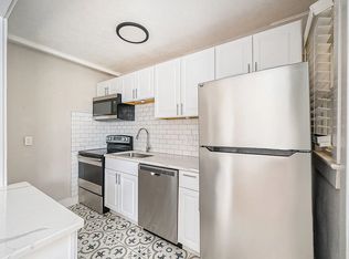 1610 W 37th St #1E, Kansas City, MO 64111