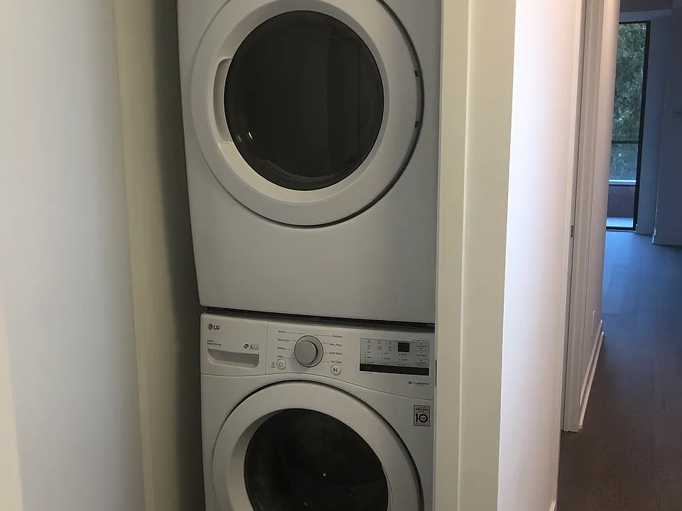 In-Suite laundry W/D set.