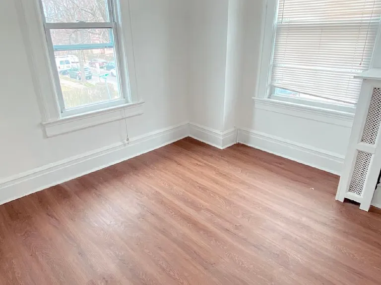25 Kingsley St #2 — Photo 6