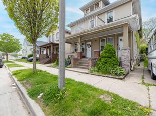 932 Center St, Racine, WI 53403