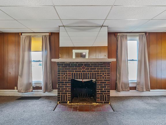5th image of 1598 Harvard Ave