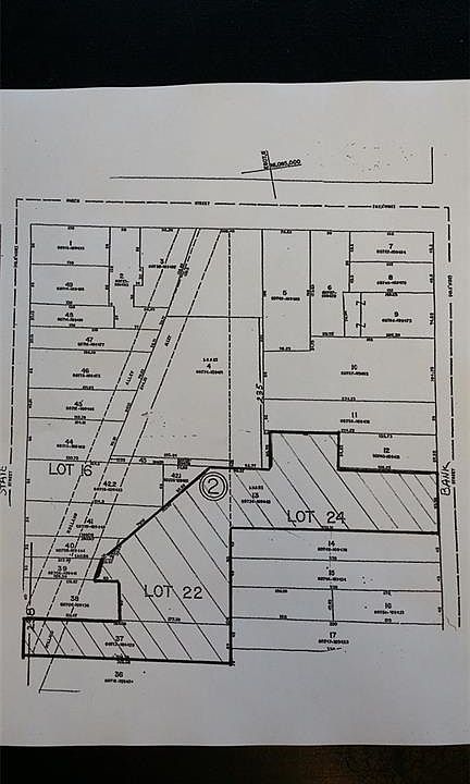 2nd image of 143 Bank St