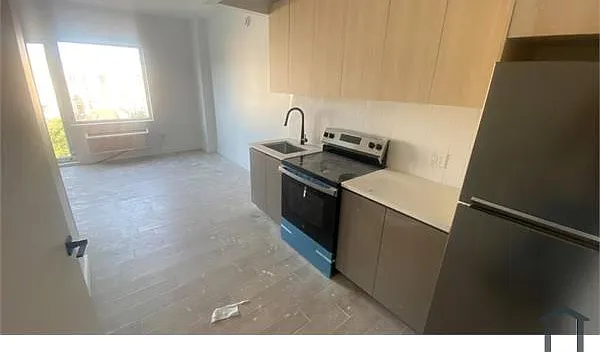 2103 Union St #4F — Photo 2