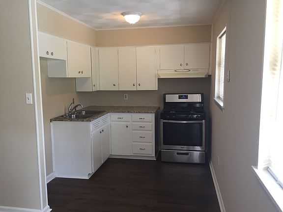 4th image of 2100 Kavanaugh Blvd APT E