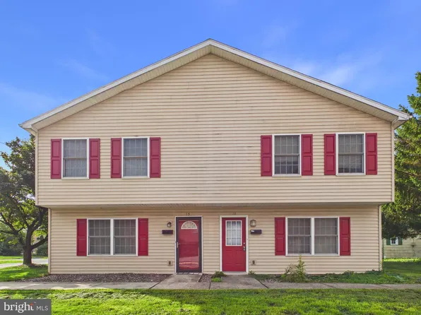 15 S Chestnut St, Mechanicsburg, PA 17055