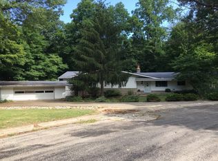 1525 Myrtle Dr, Danville, IL 61832