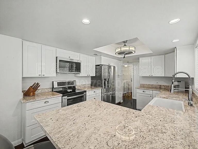 3910 E Rosemonte Dr — Photo 13